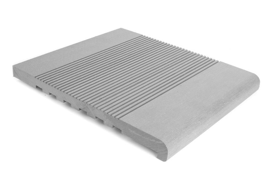 Ступень из ДПК Aй-Текпласт, серого цвета. купить в Владивостоке