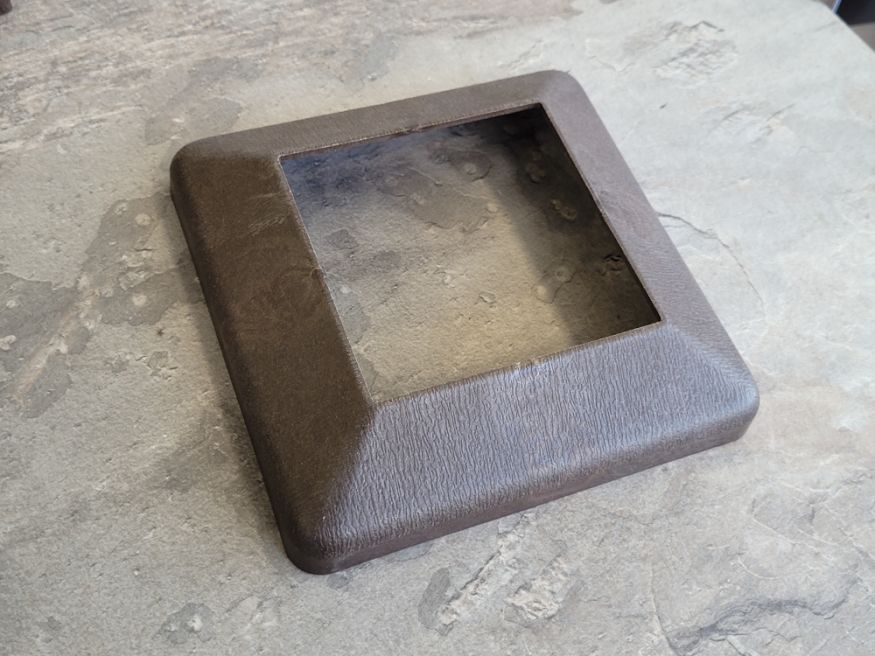 Крышка нижняя для ограждения ДПК Latitudo 3D купить в Владивостоке