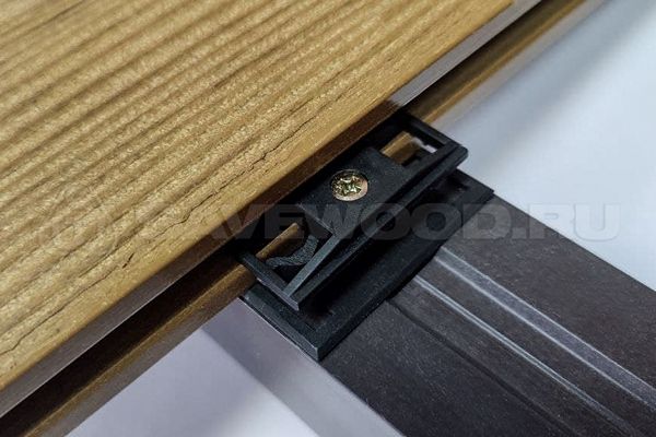 Кляммер для террасной доски пластиковый Savewood купить в Владивостоке