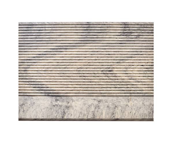 Ступень из ДПК Dortmax бело-серого цвета купить в Владивостоке